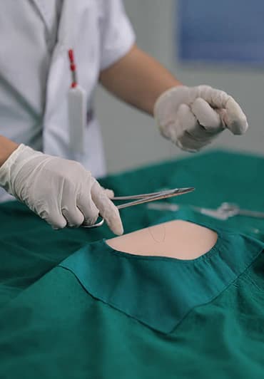 Healthcare professionals practising in a realistic clinical environment